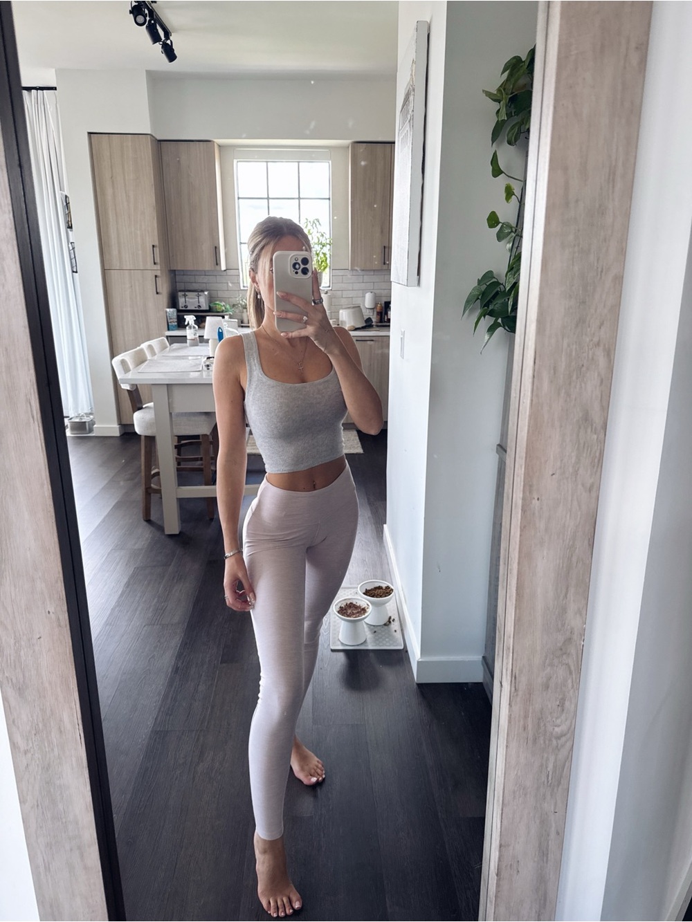 New Balance Pale Pink Leggings (Size Small)